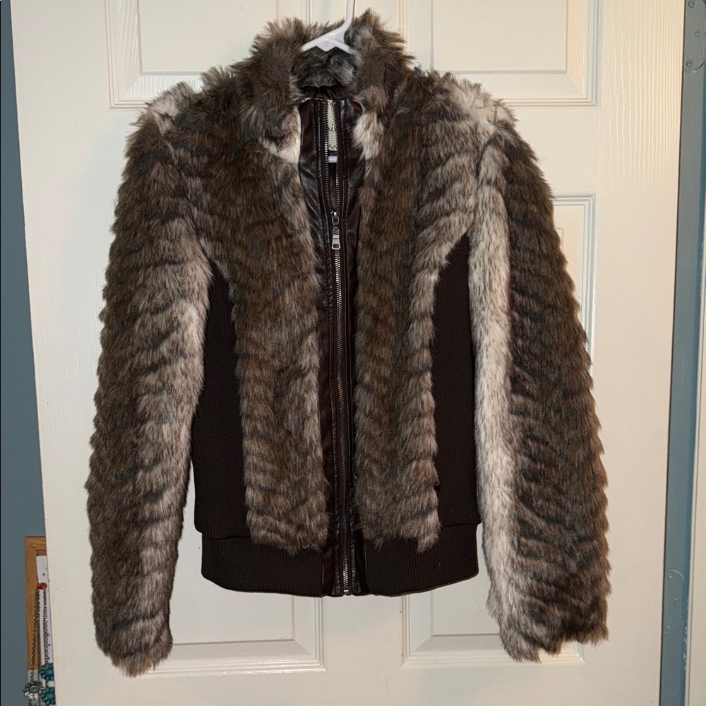 Women's Faux Fur Jacket - Dark Brown and Cream